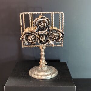 VGT,Ormolu Hollywood Regency Metal Rose Pedestal Napkin Holder/Towel Holder.